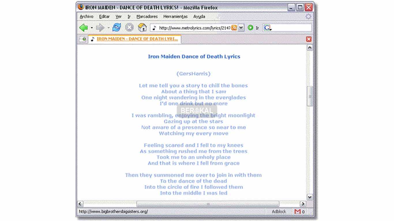 cara menampilkan lirik lagu di laptop offline