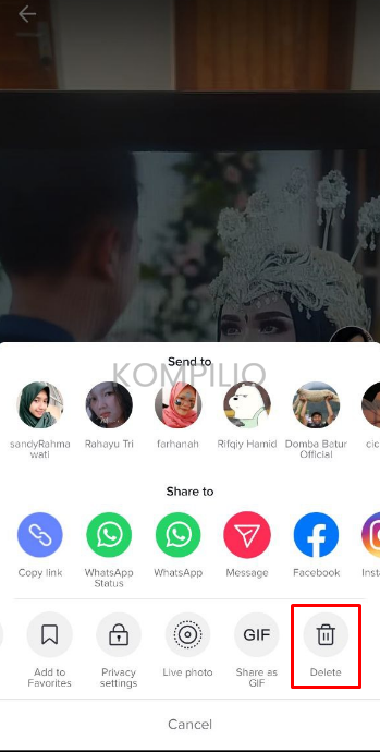 menghapus video publik TikTok